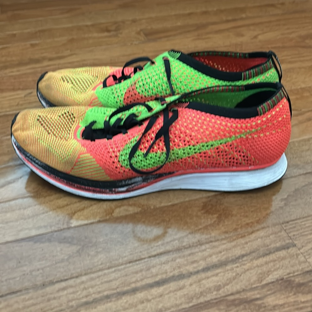 Nike Flyknit Racer Sz 13 - Picture 3 of 5